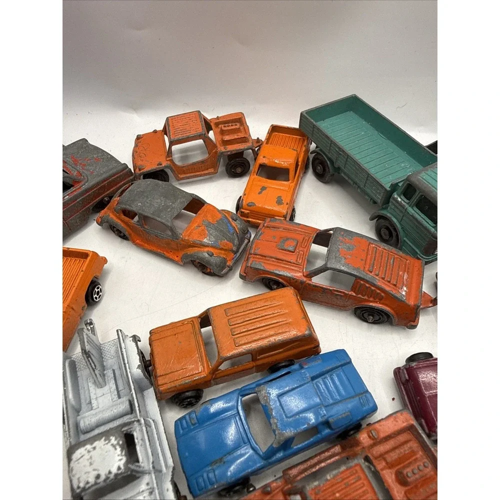 Vintage Die Cast Cars Tootsie Toy Midgetoy LesneyMix Diecast Trucks Large Lot 49